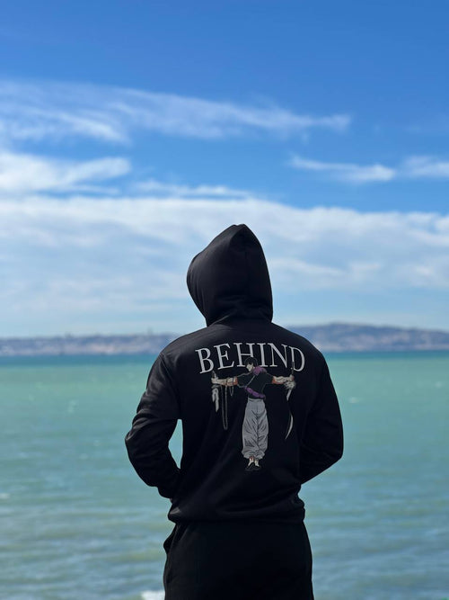 HOODIE BEHIND